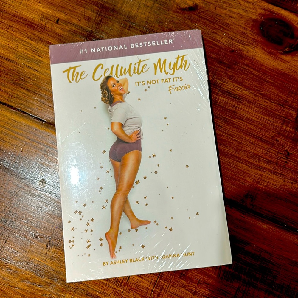 The Cellulite Myth by Ashley Black “It’s not Fat it’s Fascia” NWT